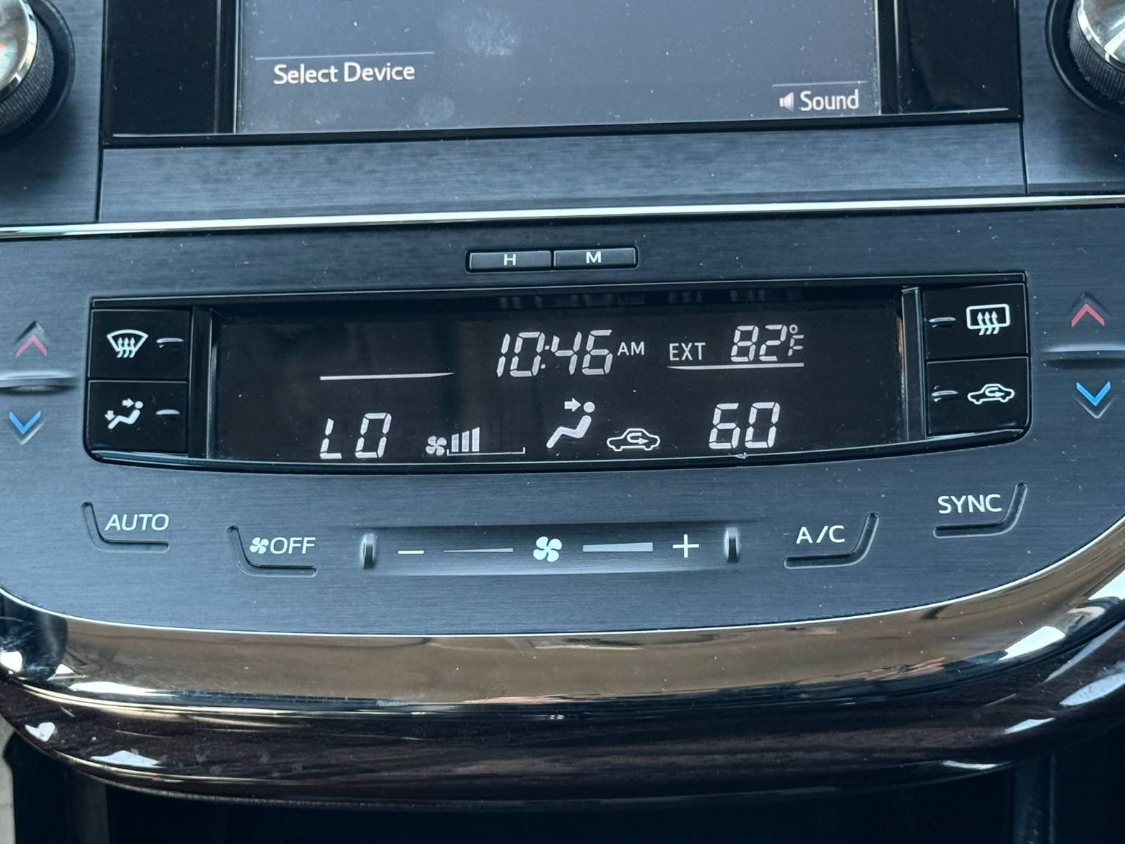 Used 2015 Toyota Avalon XLE FWD image 18