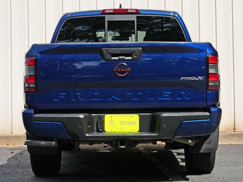 Used 2022 Nissan Frontier Pro-X RWD image 10