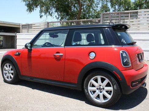 Used 2013 MINI Cooper S FWD image 7