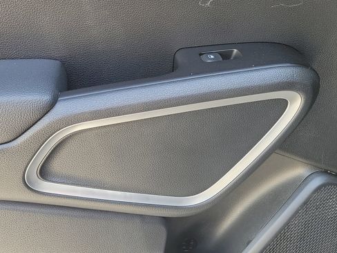 Used 2023 Kia Soul LX w/ LX Technology Package image 17