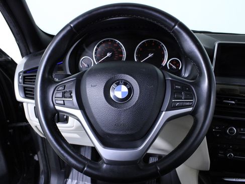 Used 2017 BMW X5 xDrive40e image 21