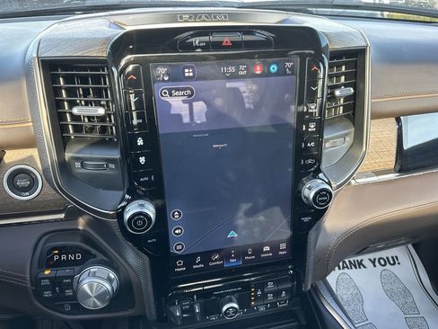 Used 2025 RAM 1500 Limited w/ Trailer Tow Group image 18