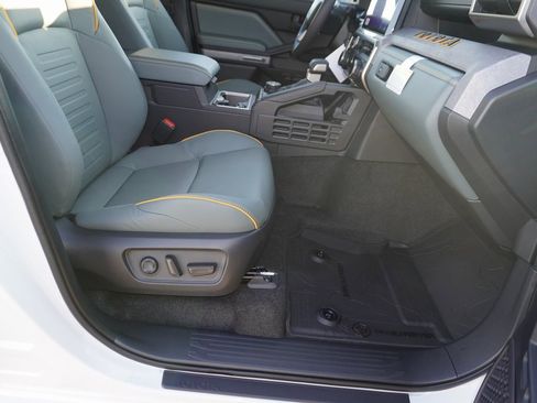 New 2025 Toyota 4Runner Trailhunter image 13