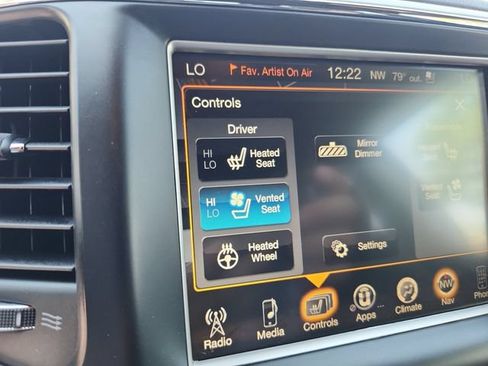Used 2015 Jeep Grand Cherokee Overland w/ Advanced Technology Group AWD/4WD image 31