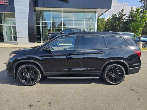 Used 2020 Honda Pilot Black Edition image 3
