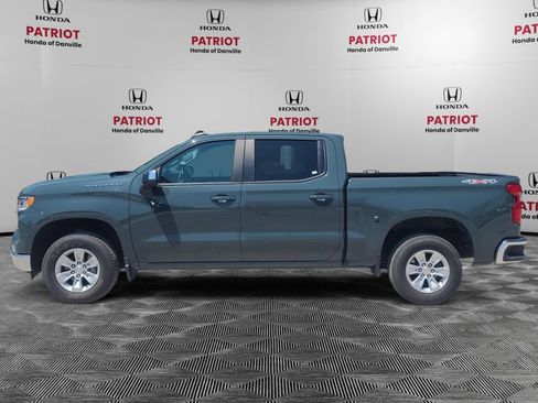 Used 2025 Chevrolet Silverado 1500 LT AWD/4WD image 2