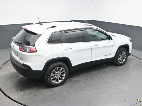 Used 2020 Jeep Cherokee Latitude Plus image 28