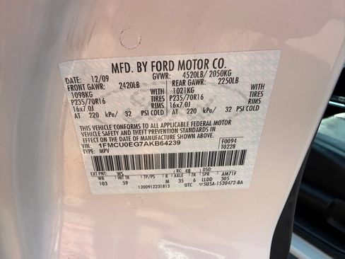 Used 2010 Ford Escape Limited FWD image 34