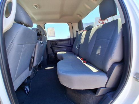 Used 2017 RAM 2500 Tradesman w/ Chrome Appearance Group AWD/4WD image 22