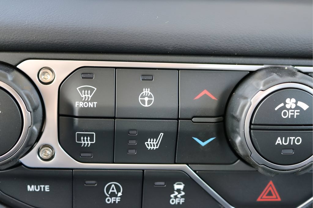 New 2026 Jeep Gladiator Mojave AWD/4WD image 22