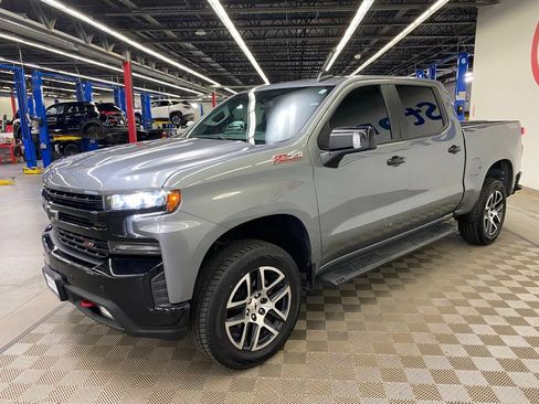 Used 2019 Chevrolet Silverado 1500 LT Trail Boss AWD/4WD image 4