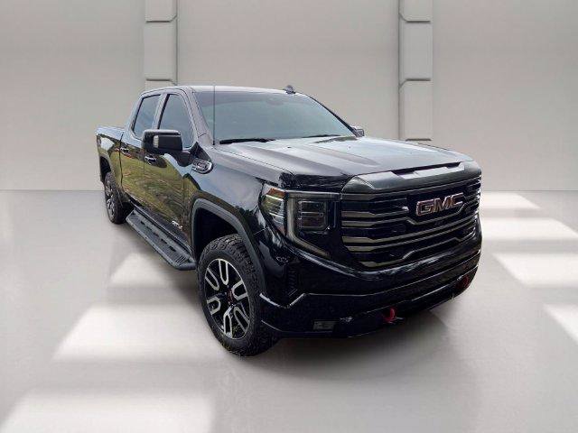 Certified 2023 GMC Sierra 1500 AT4 w/ AT4 Premium Package AWD/4WD image 2