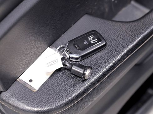 Used 2023 Honda Ridgeline RTL image 12