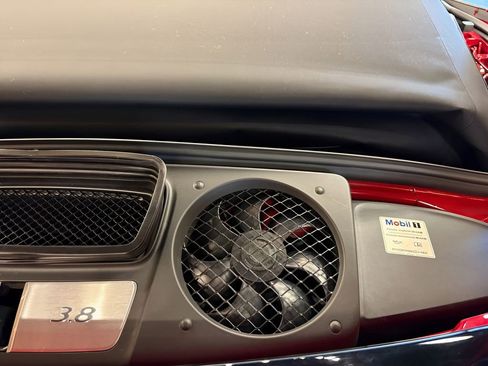 Used 2018 Porsche 911 Turbo S image 46