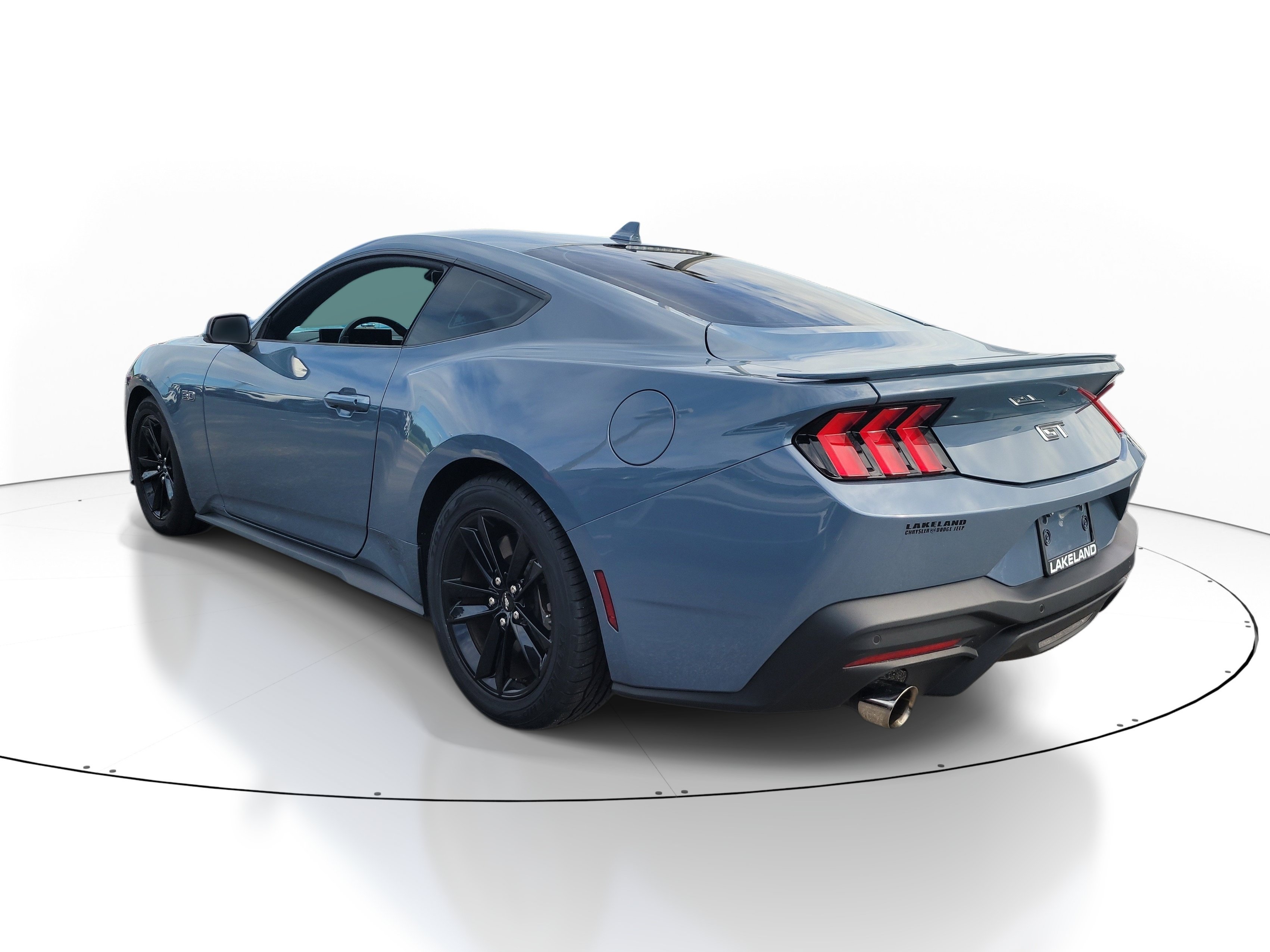 Used 2025 Ford Mustang GT RWD image 6