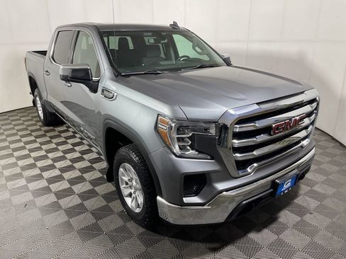 Used 2020 GMC Sierra 1500 SLE w/ SLE Value Package AWD/4WD image 1