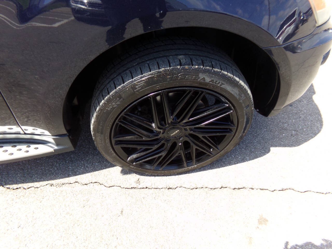 Used 2011 Mercedes-Benz ML 350 4MATIC image 42