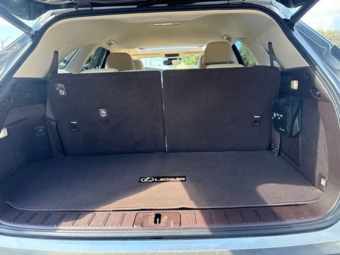 Used 2019 Lexus RX 350L FWD image 21