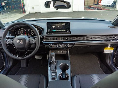New 2026 Honda Civic Sport image 18