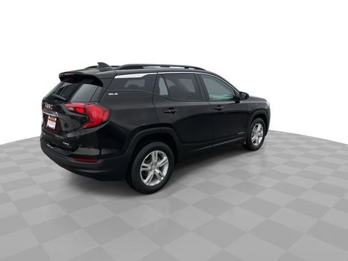 Used 2021 GMC Terrain SLE w/ Driver Convenience Package image 8