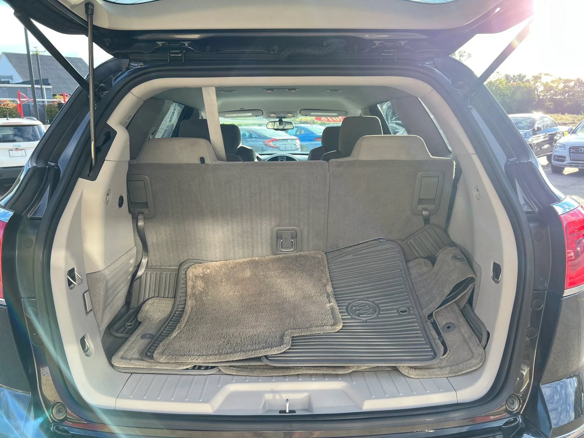 Used 2016 Buick Enclave Convenience w/ Trailering Package FWD image 31