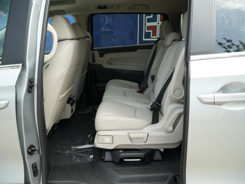 New 2026 Honda Odyssey EX-L image 18