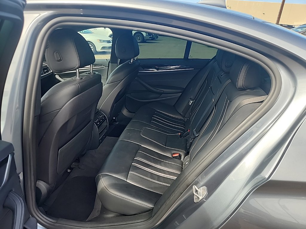 Used 2018 BMW 530i RWD image 19