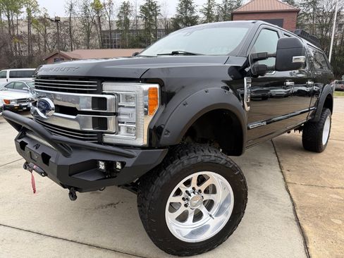 Used 2018 Ford F250 Limited w/ FX4 Off-Road Package image 1