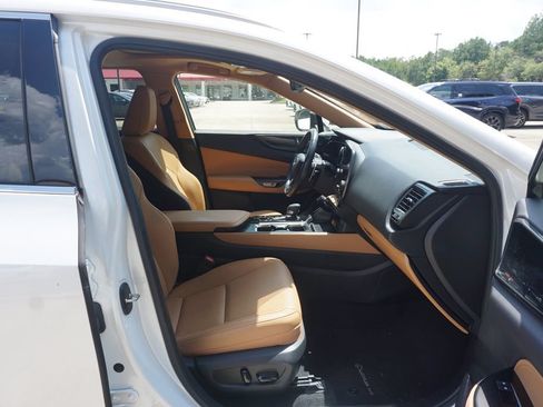 Used 2024 Lexus NX 250 FWD image 18