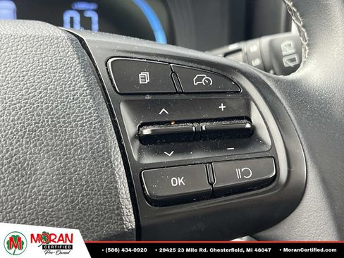 Used 2023 Hyundai Venue SEL FWD image 26