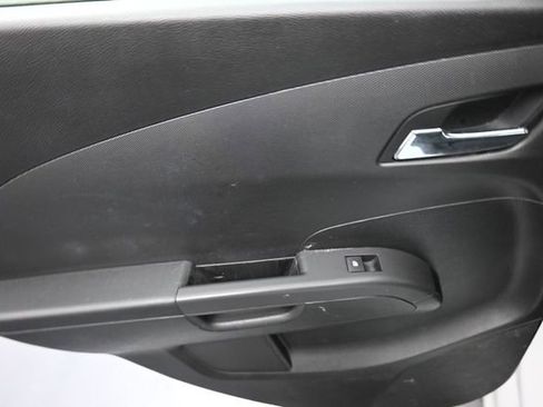 Used 2014 Chevrolet Sonic LT FWD image 17
