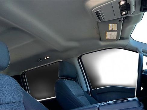 Used 2023 Ford F250 XL w/ Snow Plow/Camper Package image 28