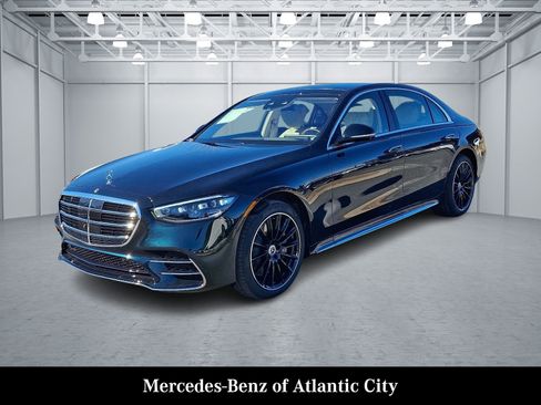New 2026 Mercedes-Benz S 580 4MATIC image 2
