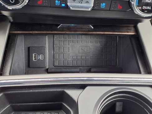 Used 2022 Ford F350 Lariat w/ Lariat Ultimate Package image 25