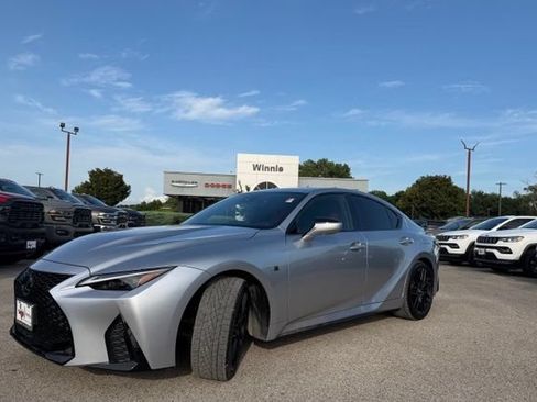 Used 2023 Lexus IS 500 RWD image 3
