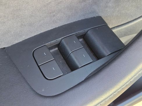 Used 2023 Tesla Model 3 Performance AWD/4WD image 23