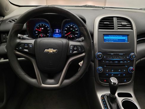 Used 2015 Chevrolet Malibu LS FWD image 22