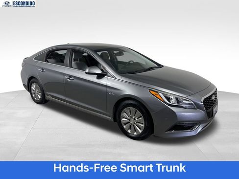 Used 2017 Hyundai Sonata SE FWD image 7