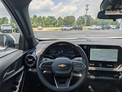 New 2026 Chevrolet Equinox LT FWD image 31