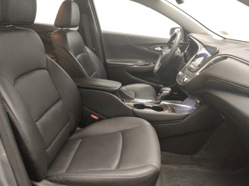 Used 2024 Chevrolet Malibu LT image 21