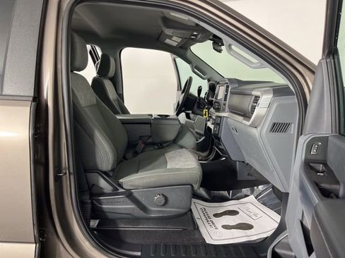 Used 2023 Ford F150 XLT image 44
