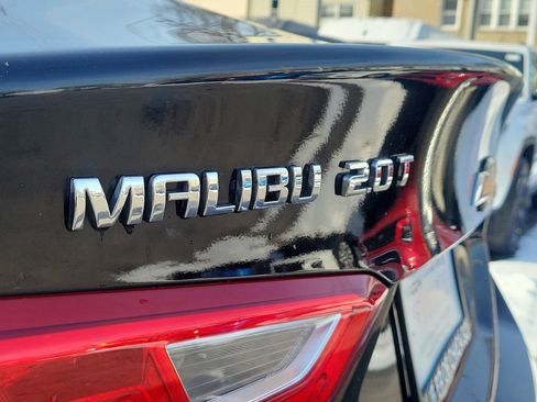 Used 2016 Chevrolet Malibu Premier w/ Driver Confidence Package image 7