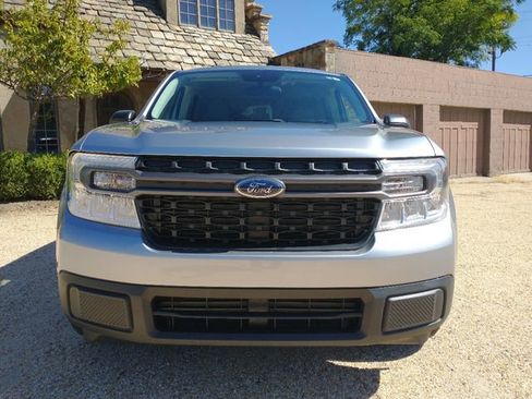 Used 2023 Ford Maverick XLT image 4