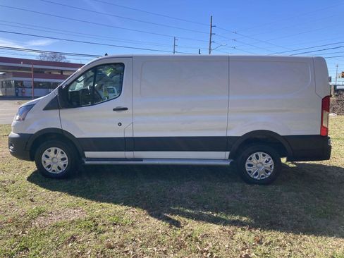 Used 2024 Ford Transit 250 Low Roof w/ Exterior Upgrade Package image 9
