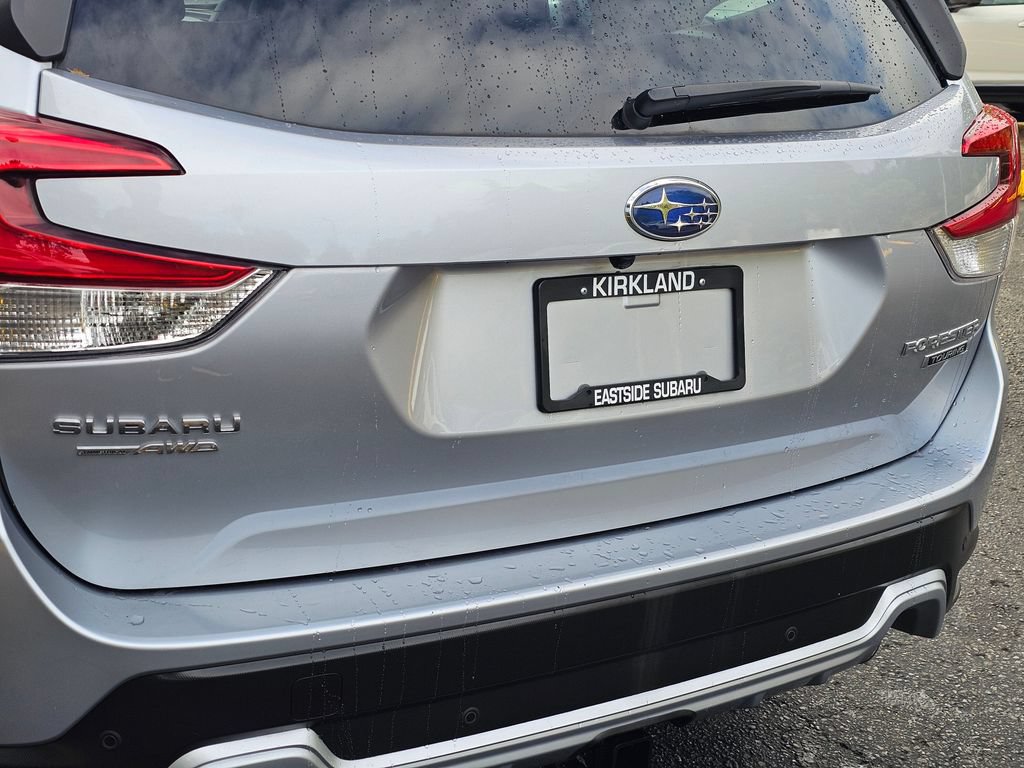Certified 2023 Subaru Forester Touring AWD/4WD image 14