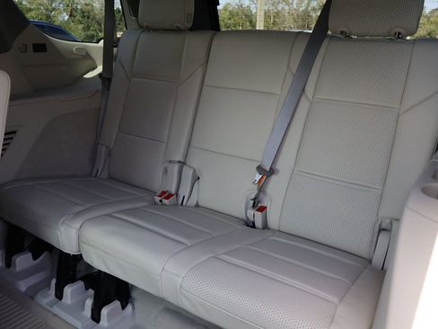 Certified 2023 Cadillac Escalade Premium Luxury Platinum w/ LPO, Radiant Package image 19