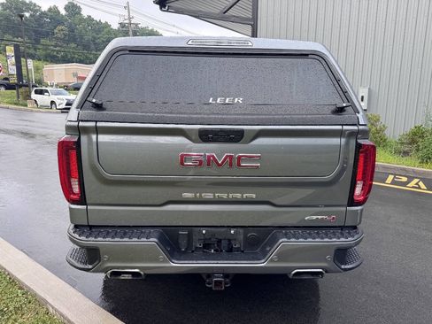 Used 2020 GMC Sierra 1500 AT4 w/ AT4 Premium Package AWD/4WD image 4