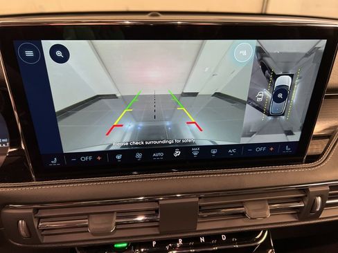 New 2026 Lincoln Corsair Premiere image 12