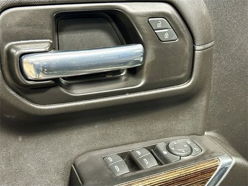 Used 2021 GMC Sierra 1500 Elevation image 19