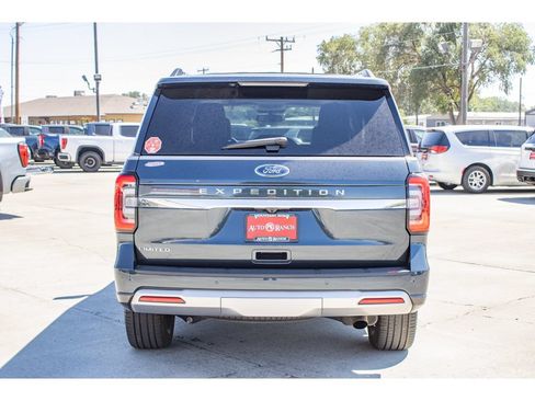 Used 2024 Ford Expedition Limited AWD/4WD image 7